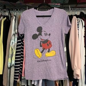 Women’s medium Walt Disney world purple tee Mickey Mouse